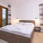 Luca By Interhome * Poreč