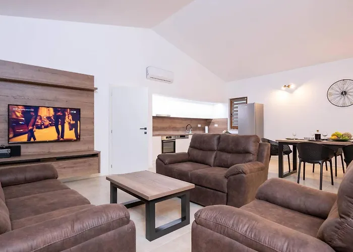 Luca By Interhome Vikendica Porec