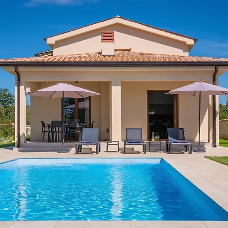 Luca By Interhome Porec