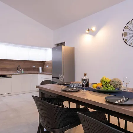 Luca By Interhome