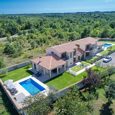 بيت للعطل Luca By Interhome بوريتش